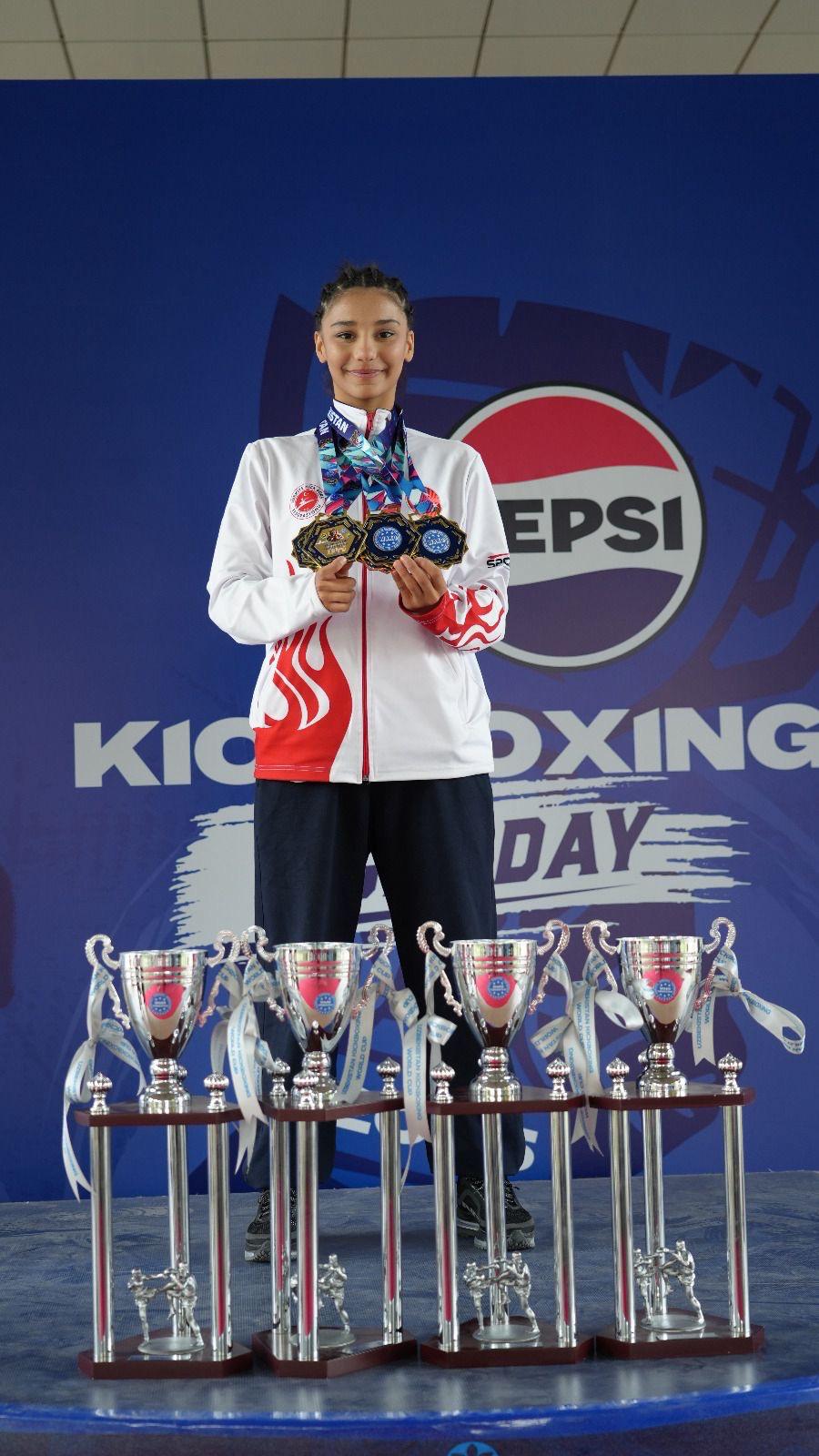 ÖZBEKİSTANDA TARİHİ ZAFER! TÜRKİYE DE BİR İLK TEK SPORCU 6 MADALYA 4 ŞAMPİYONLUK!