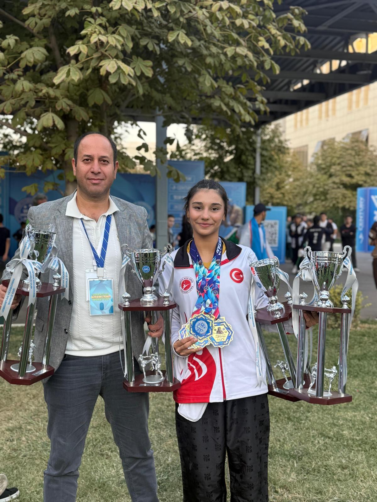 ÖZBEKİSTANDA TARİHİ ZAFER! TÜRKİYE DE BİR İLK TEK SPORCU 6 MADALYA 4 ŞAMPİYONLUK!